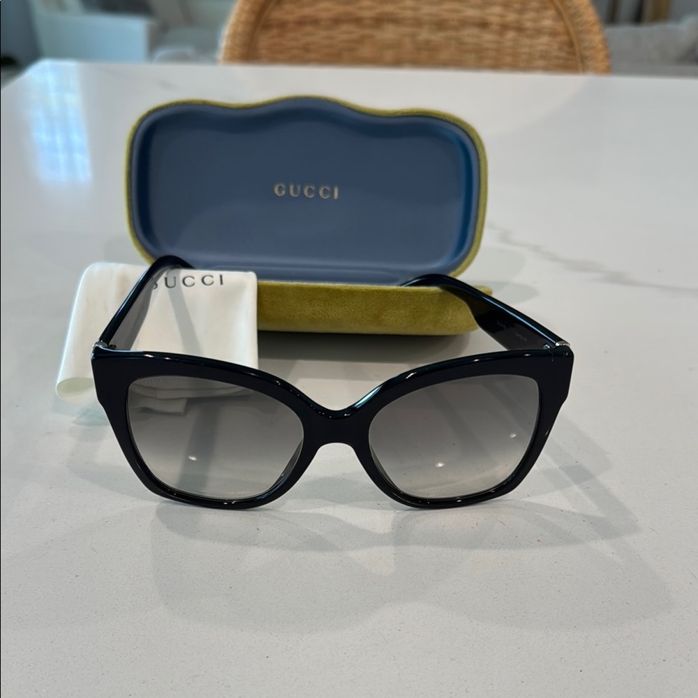 Gucci Black Women's Sunglasses